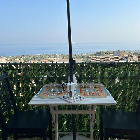 Casa Ultreia, Appartamento Aci Castello Buitenkant foto